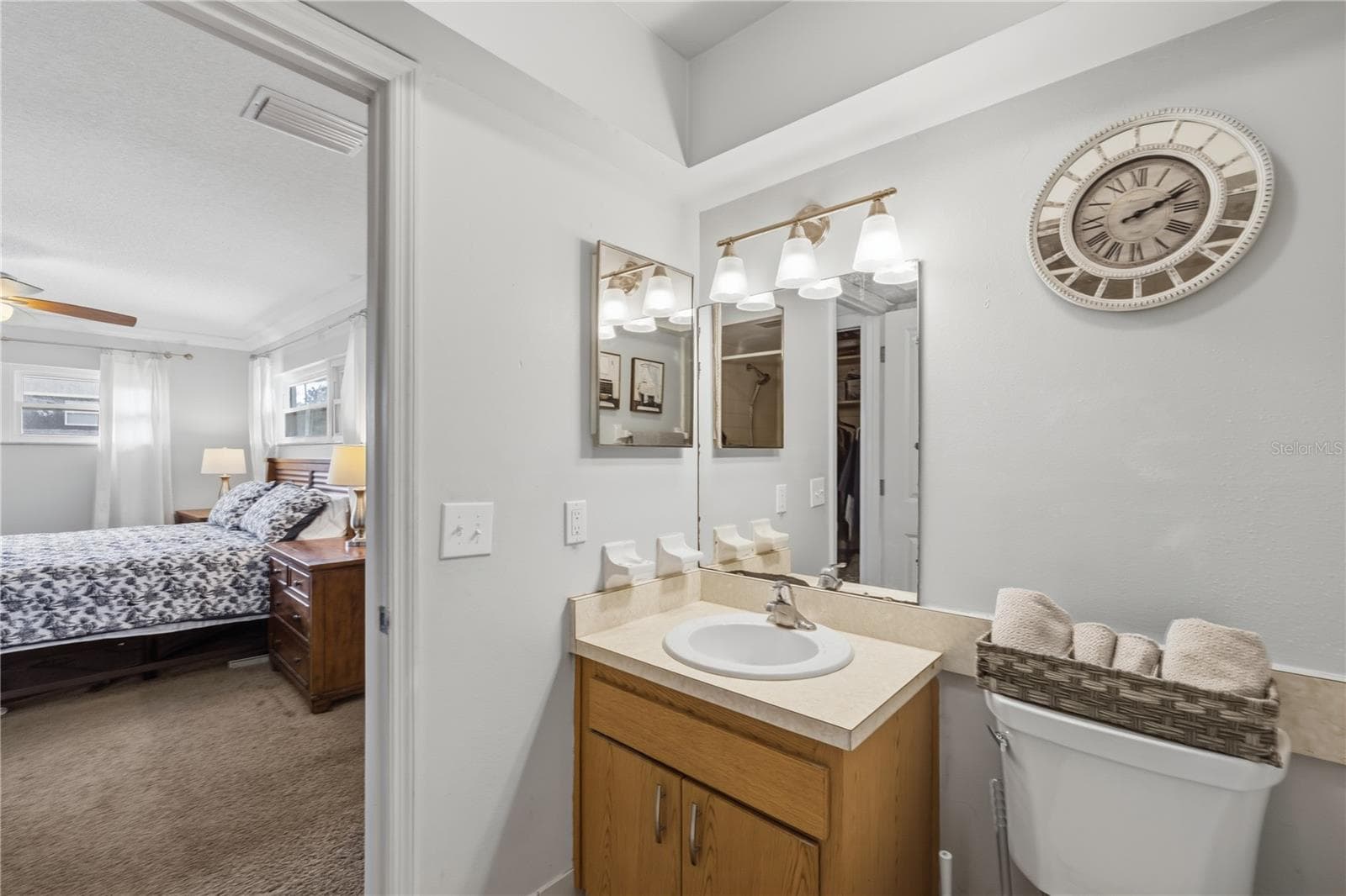Primary Bathroom - 3020 GREENMOUNT RD, ORLANDO