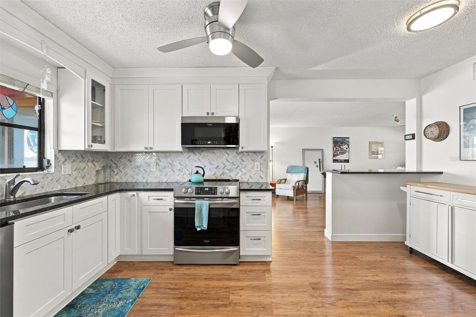 Condominium at 3849 CATALINA DR, BRADENTON, photo 20 of 44