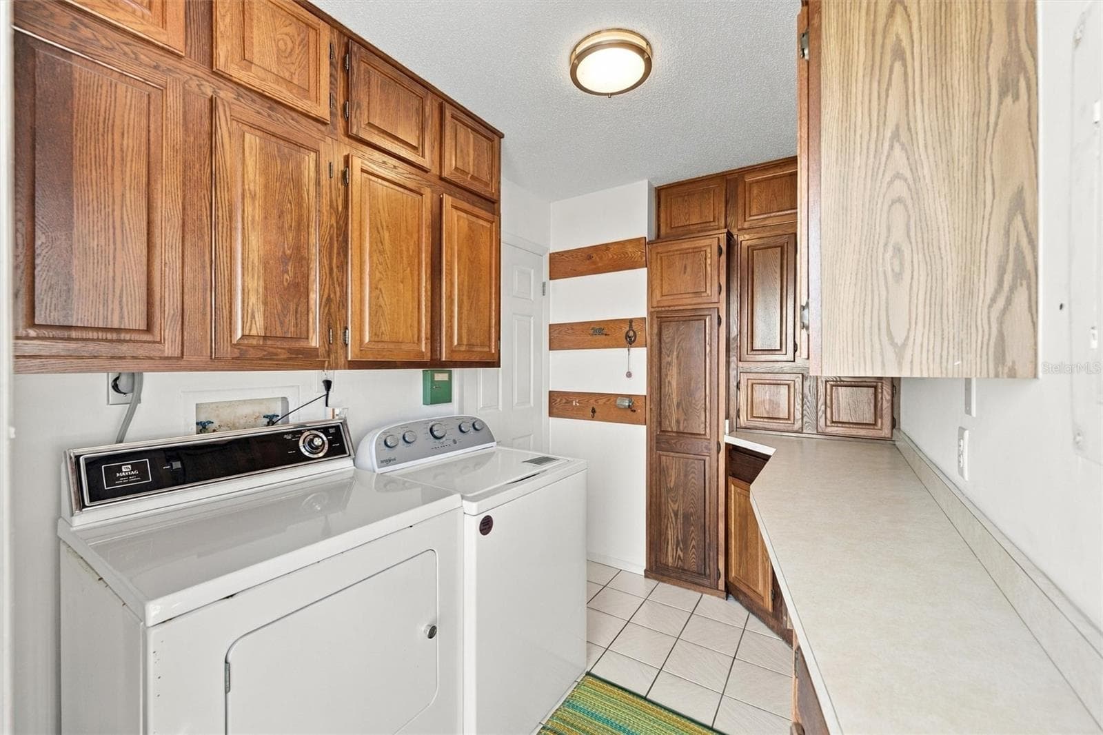 Condominium at 3849 CATALINA DR, BRADENTON, photo 22 of 44