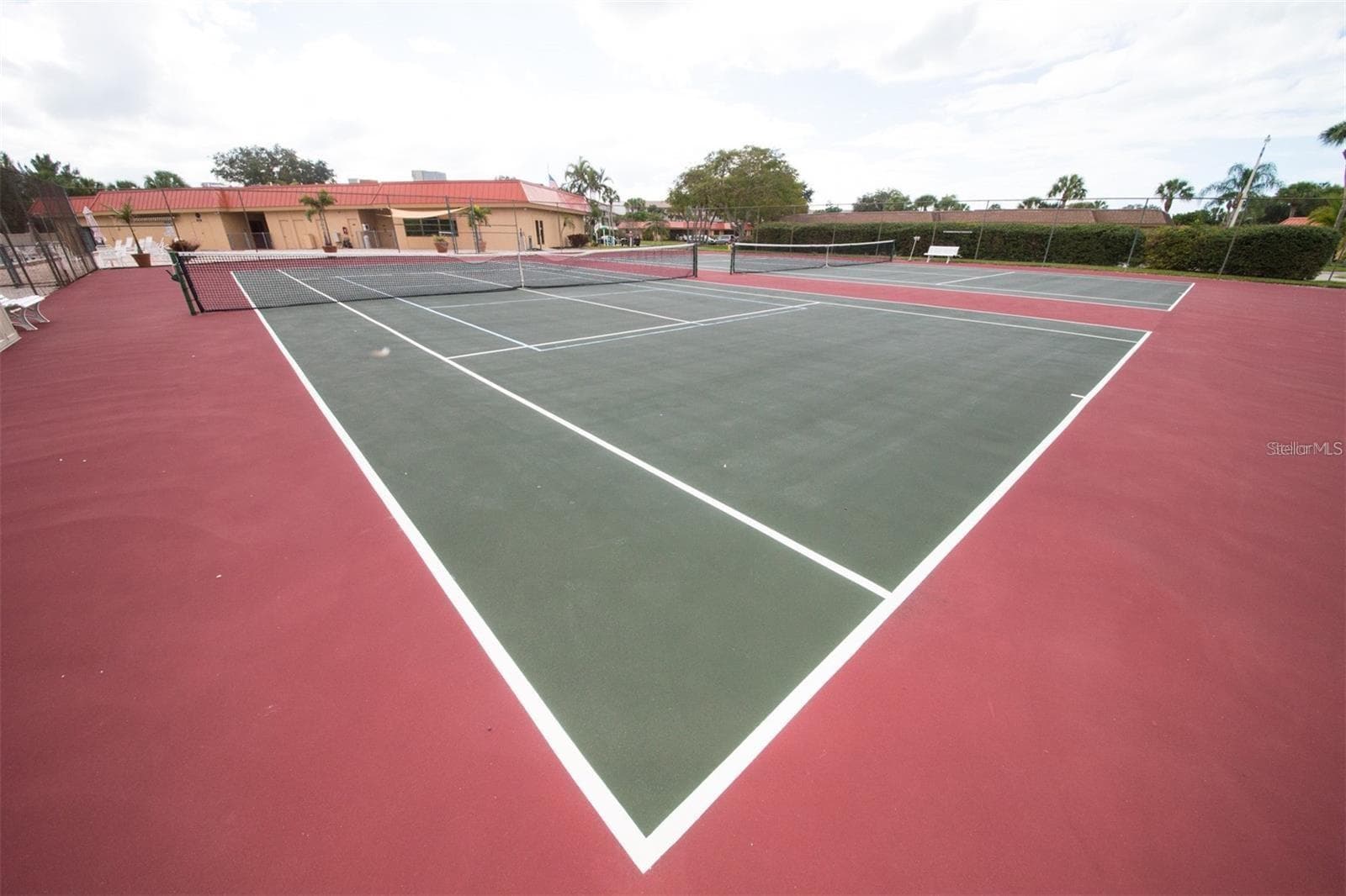 Condominium at 3849 CATALINA DR, BRADENTON, photo 41 of 44