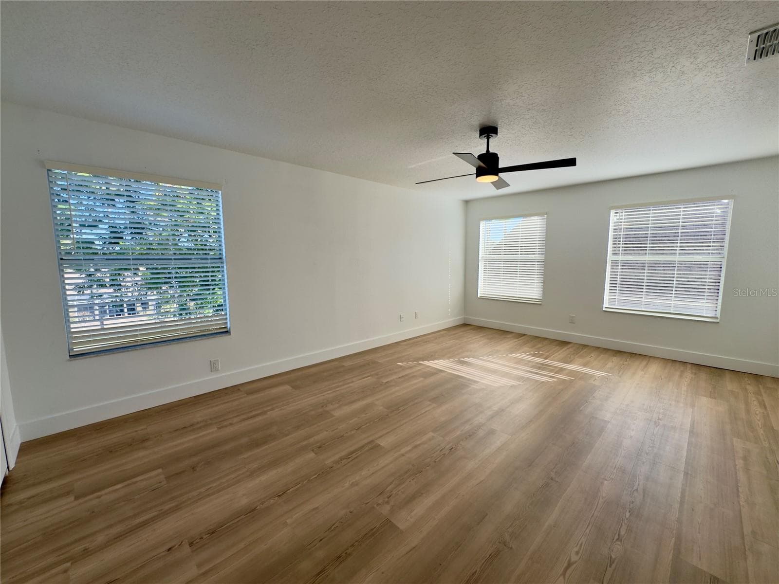Single Family Residence at 1959 WESTPOINTE CIR, ORLANDO, photo 12 of 54