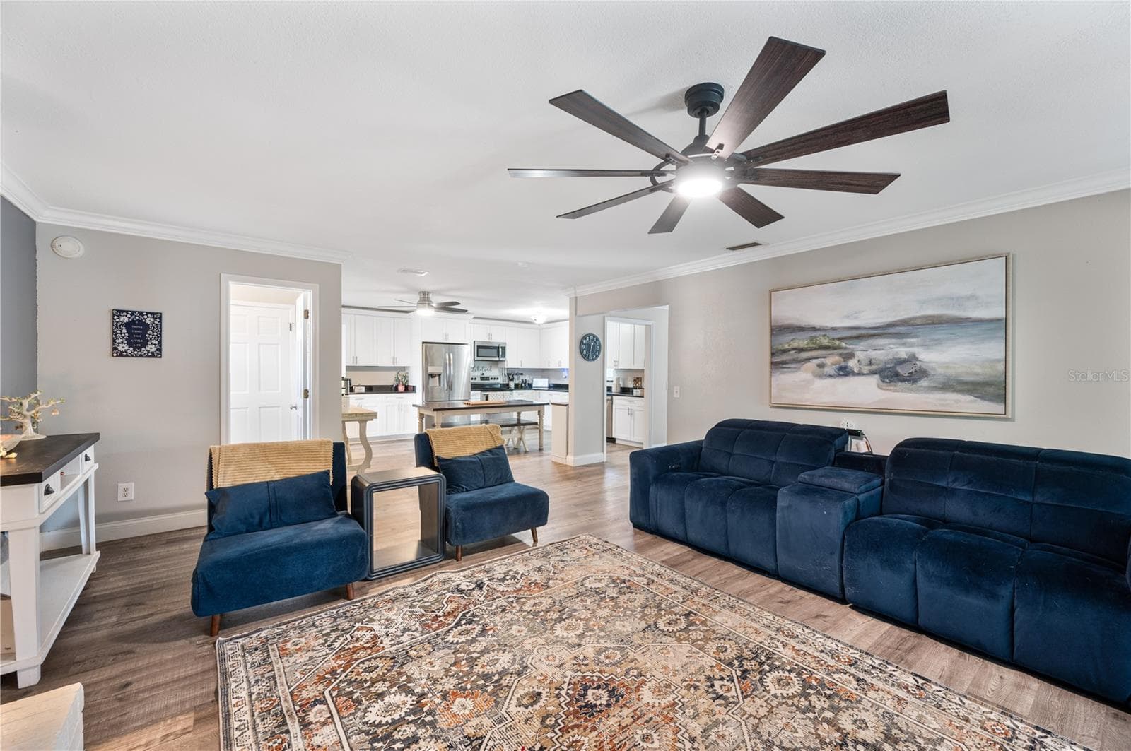 Single Family Residence at 1321 LAKE MIRIAM DR, LAKELAND, photo 14 of 44