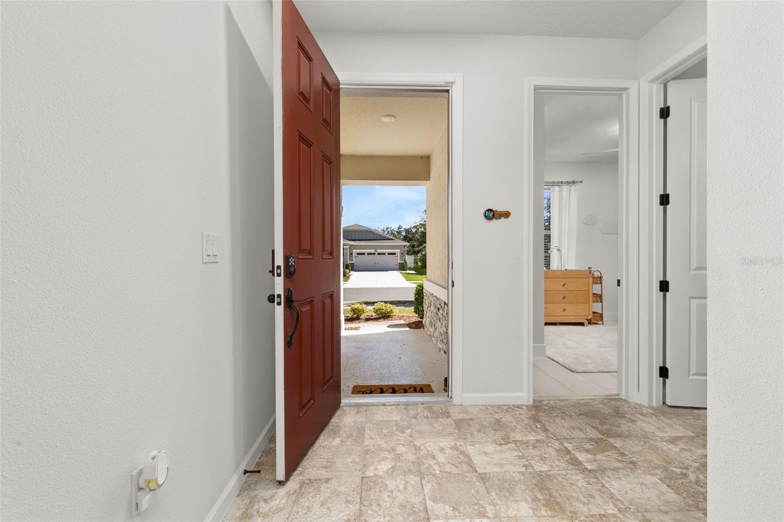 Single Family Residence at 5240 MEADOW SONG DR, OKAHUMPKA, photo 3 of 54