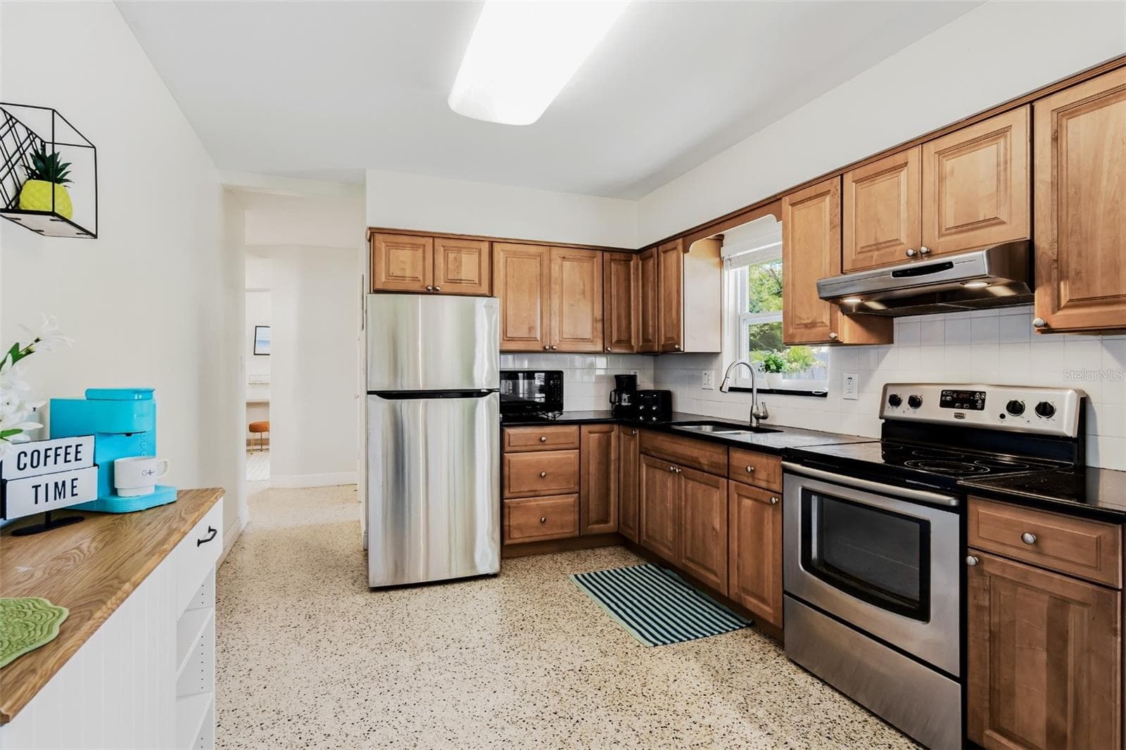 KITCHEN - 9948 51ST AVE N, ST PETERSBURG