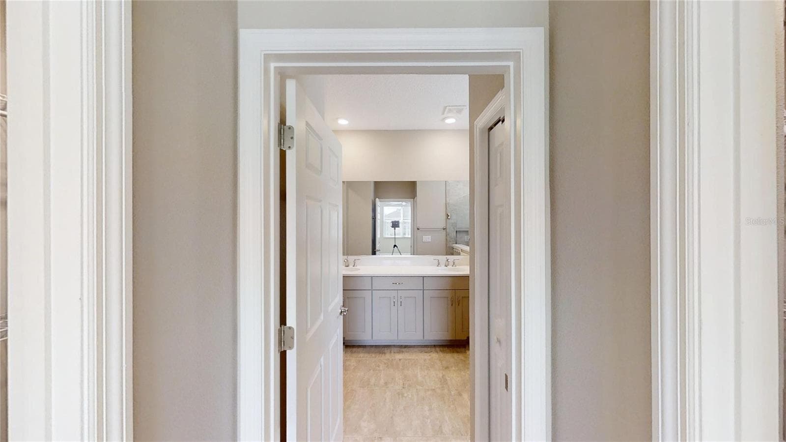 PRIMARY BATHROOM - 9818 SW 99TH LOOP, OCALA