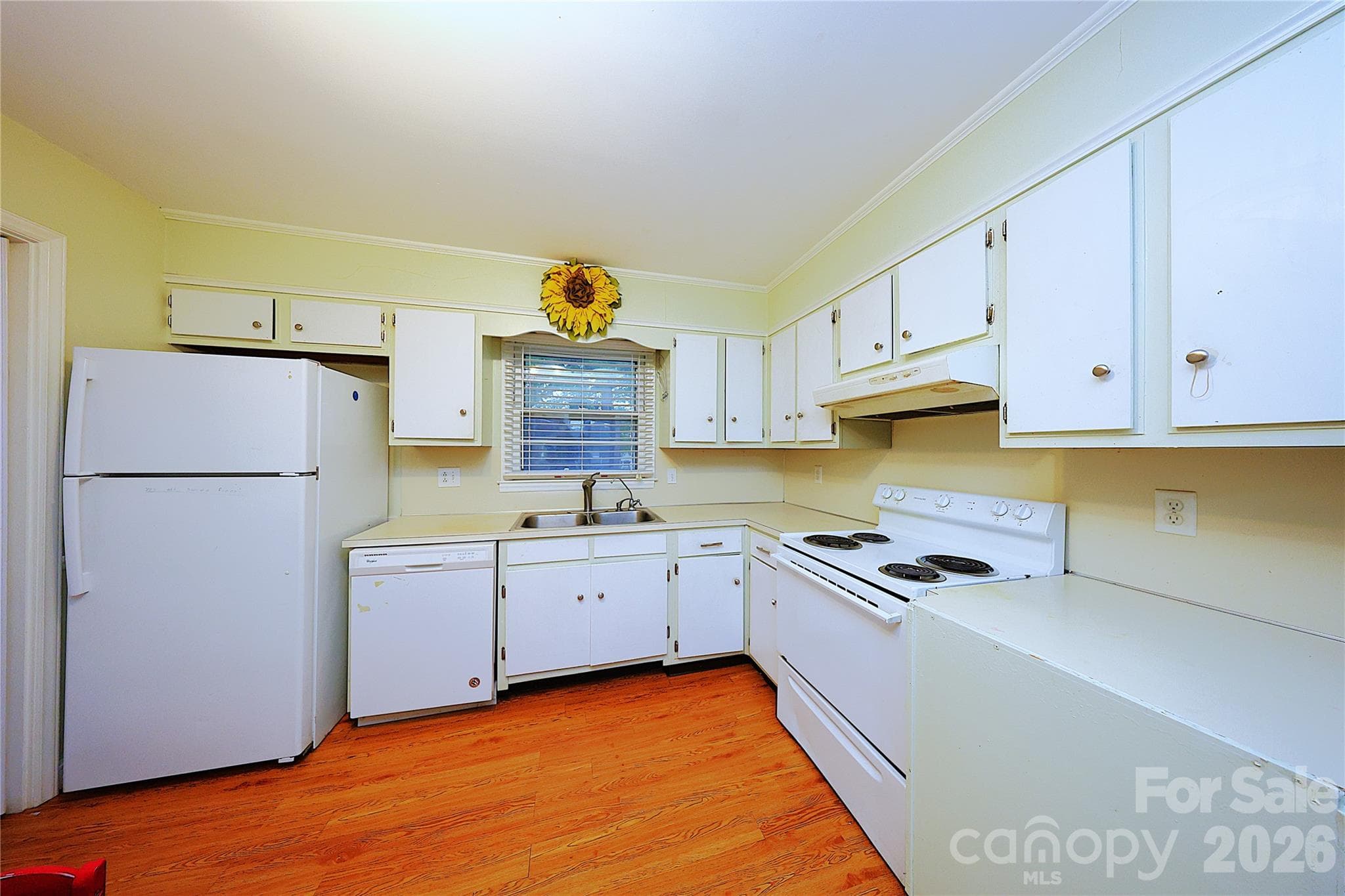Single Family Residence at 3016 Boston Avenue, Charlotte, photo 5 of 44