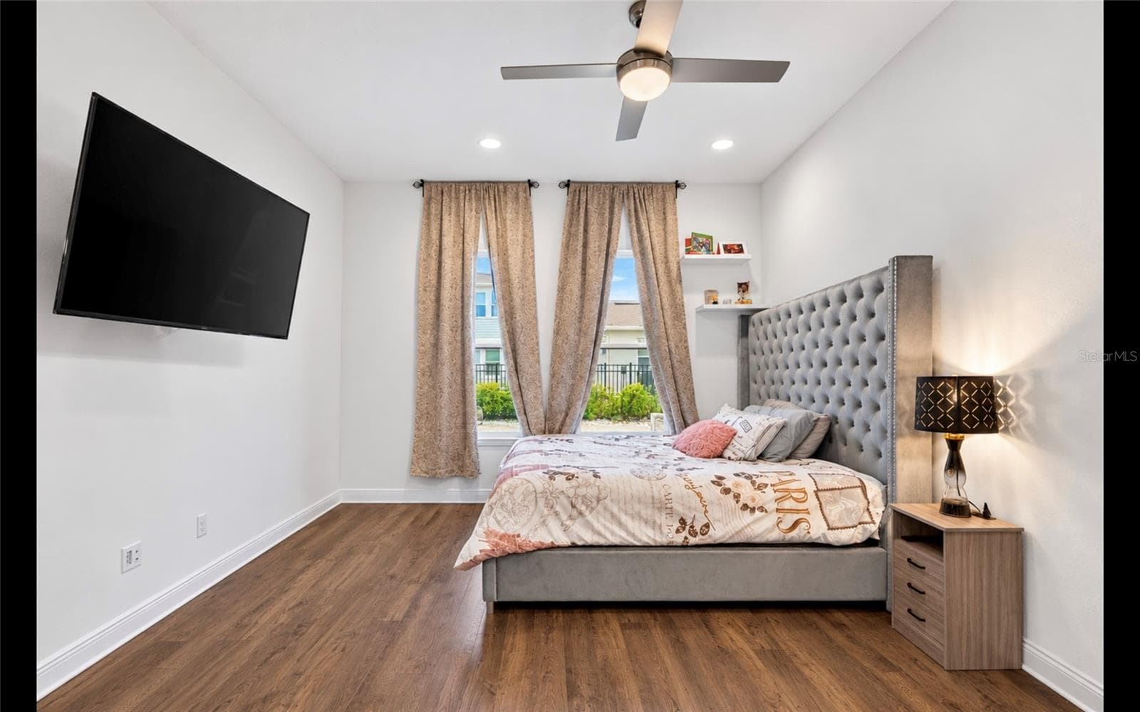 Single Family Residence at 19076 PLANETREE ST, ORLANDO, photo 11 of 36