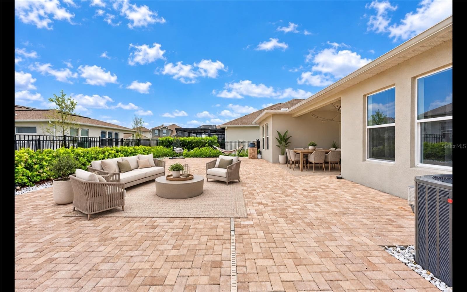 Single Family Residence at 19076 PLANETREE ST, ORLANDO, photo 17 of 36