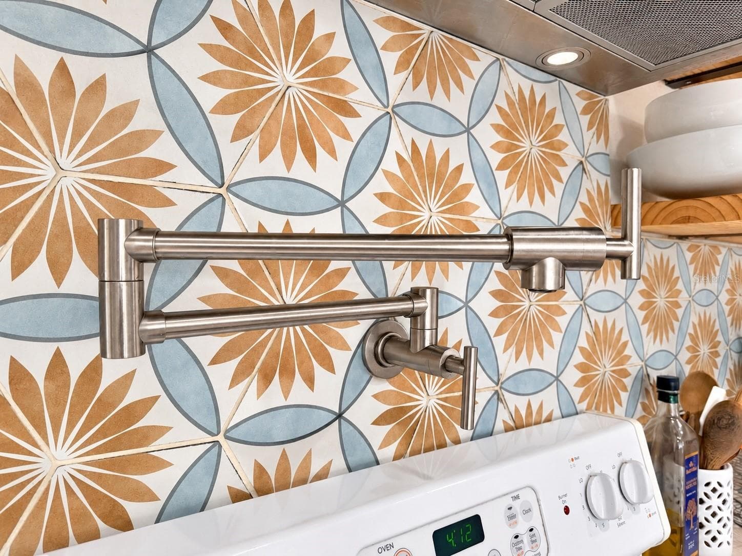 Pot Filler Faucet - 21077 MIDWAY BLVD, PORT CHARLOTTE