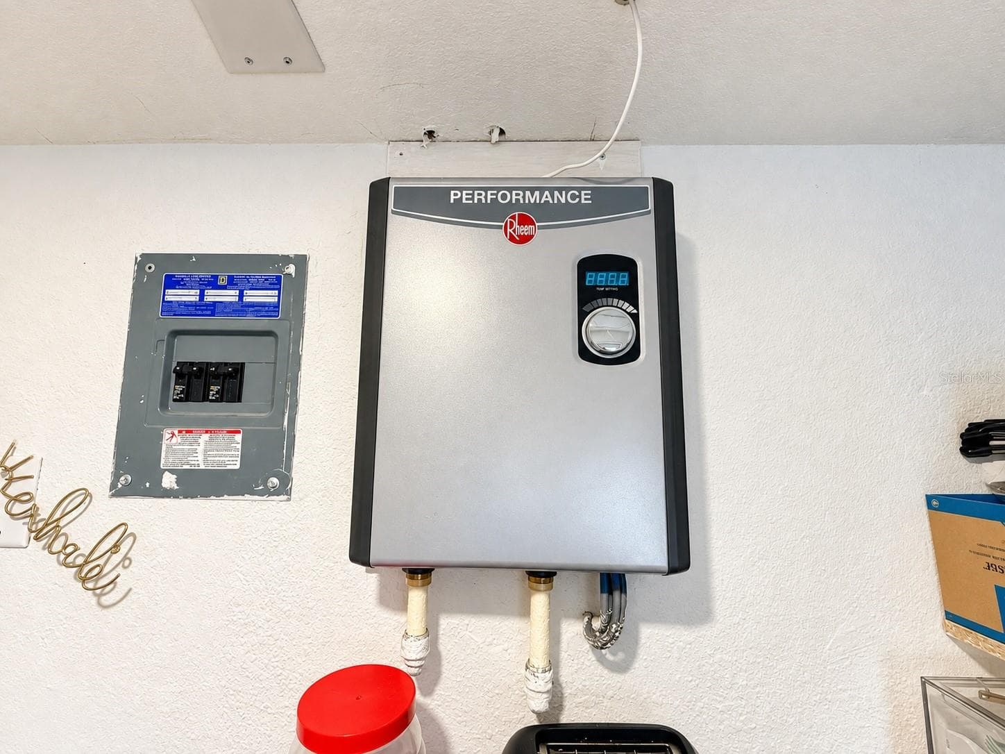 Water Heater - 21077 MIDWAY BLVD, PORT CHARLOTTE