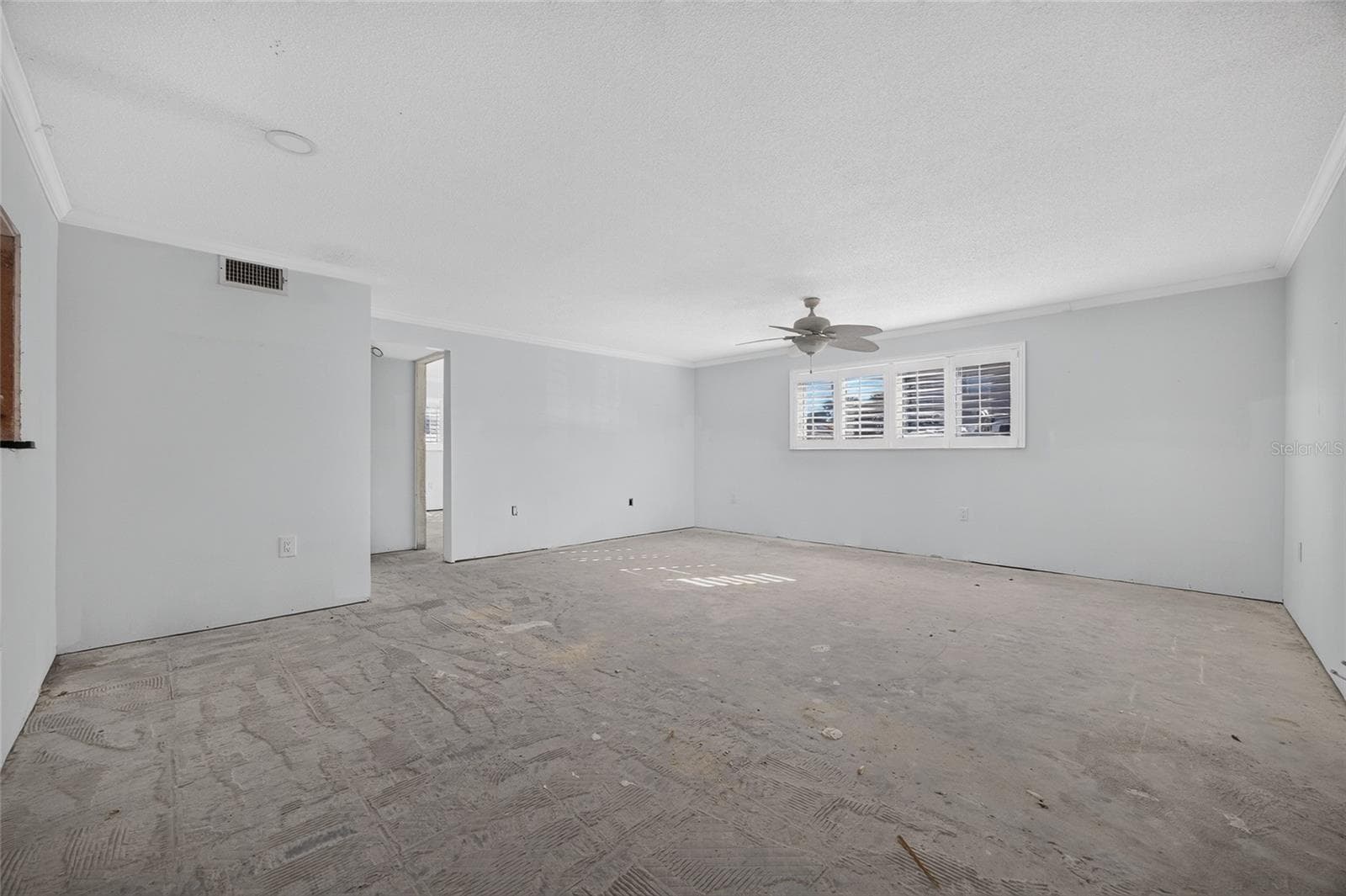 Condominium at 620 FLAMINGO DR #105, VENICE, photo 10 of 39