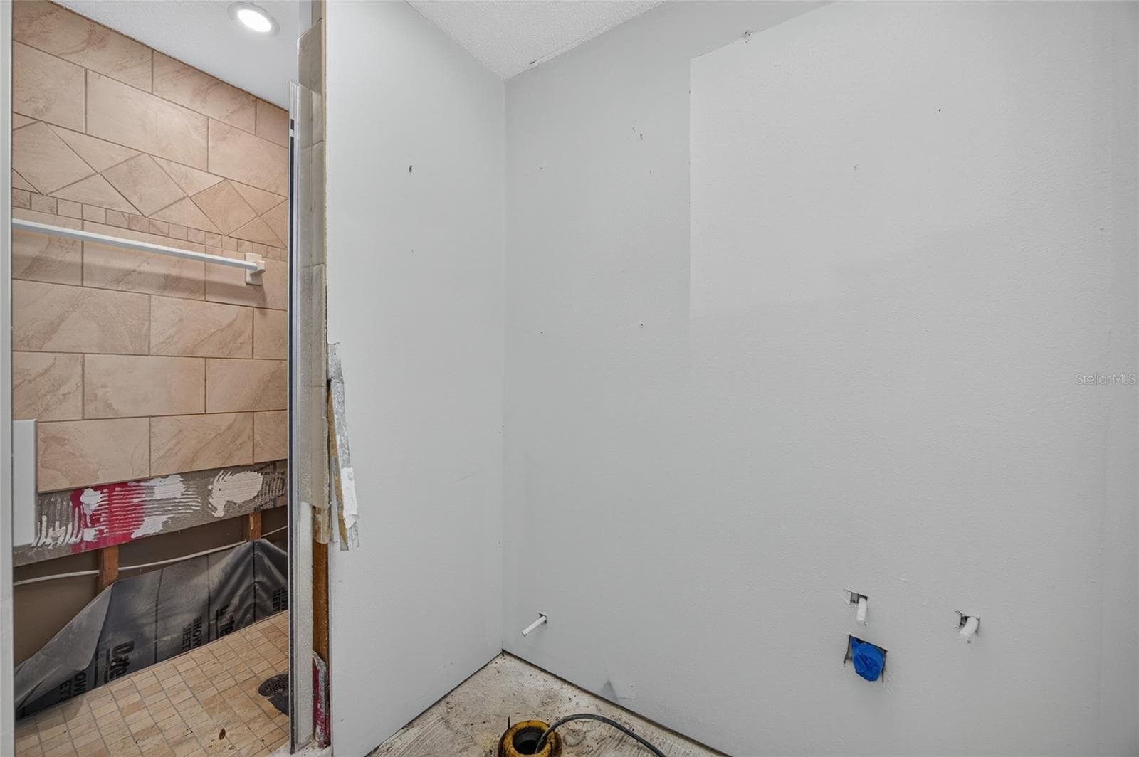 Condominium at 620 FLAMINGO DR #105, VENICE, photo 21 of 39