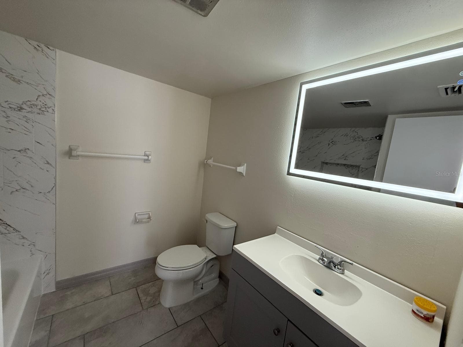 Condominium at 941 W OAK RIDGE RD #D, ORLANDO, photo 16 of 22