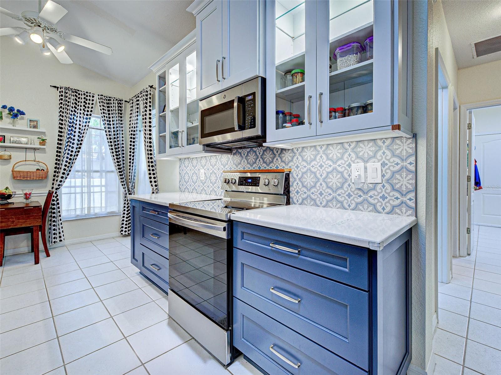 Villa at 251 VISTA DEL LAGO WAY, VENICE, photo 12 of 48