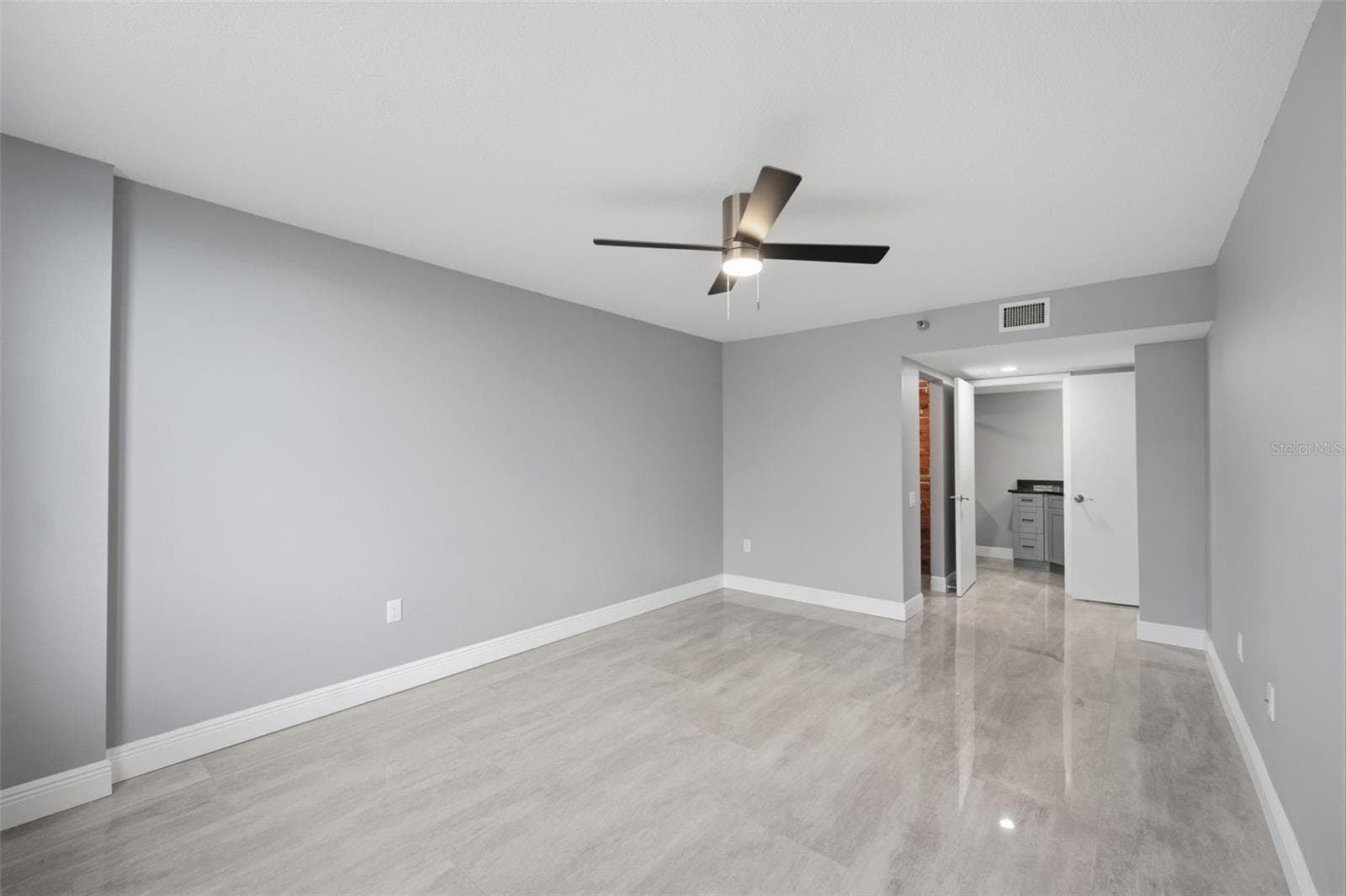 Condominium at 2333 FEATHER SOUND DR #A401, CLEARWATER, photo 21 of 70