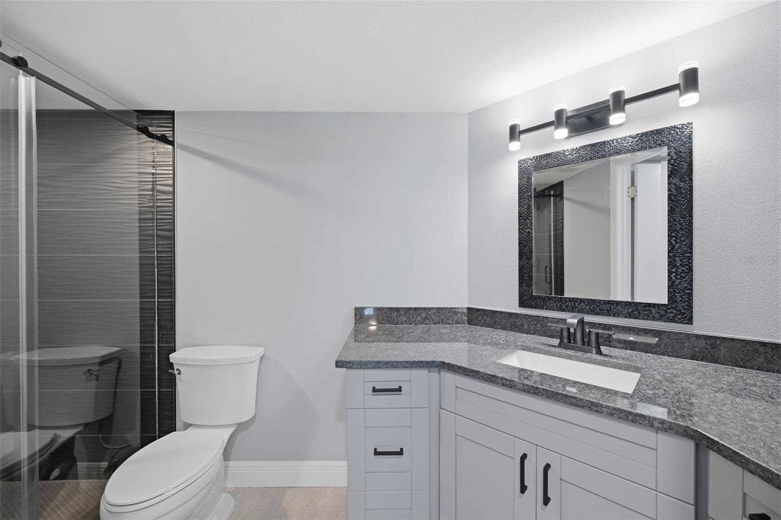 Condominium at 2333 FEATHER SOUND DR #A401, CLEARWATER, photo 23 of 70