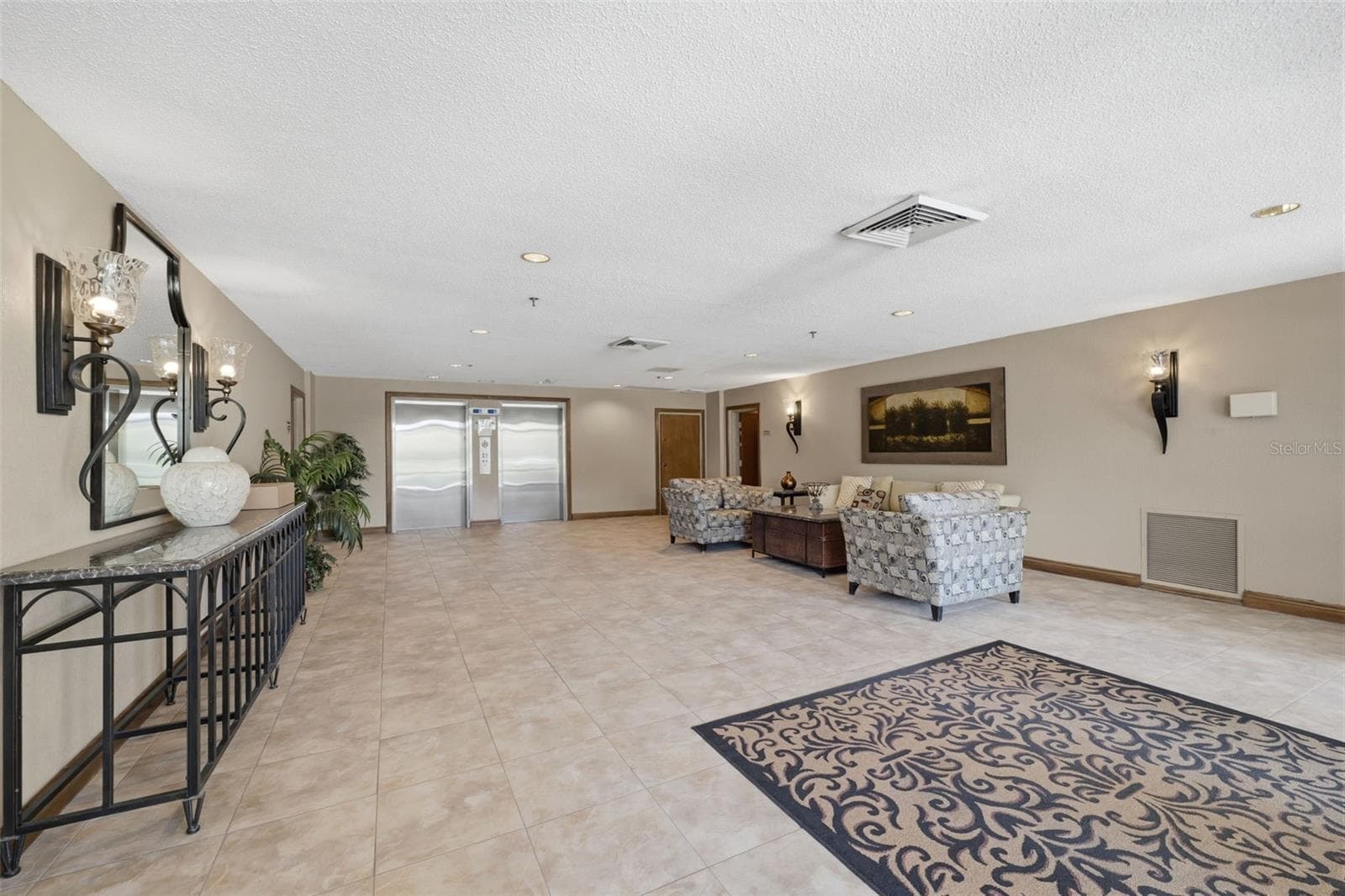 Condominium at 2333 FEATHER SOUND DR #A401, CLEARWATER, photo 33 of 70