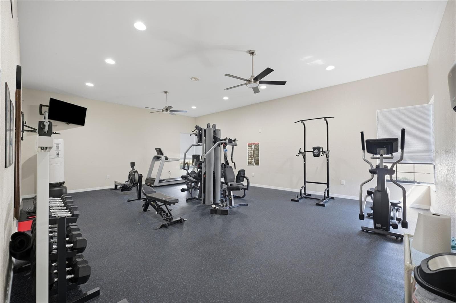 Condominium at 2333 FEATHER SOUND DR #A401, CLEARWATER, photo 44 of 70