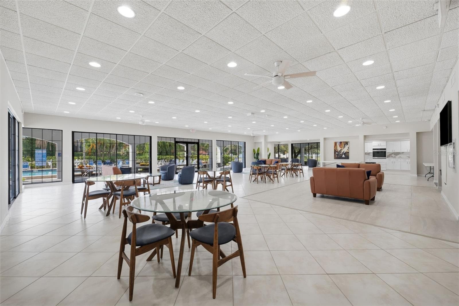 Condominium at 2333 FEATHER SOUND DR #A401, CLEARWATER, photo 51 of 70