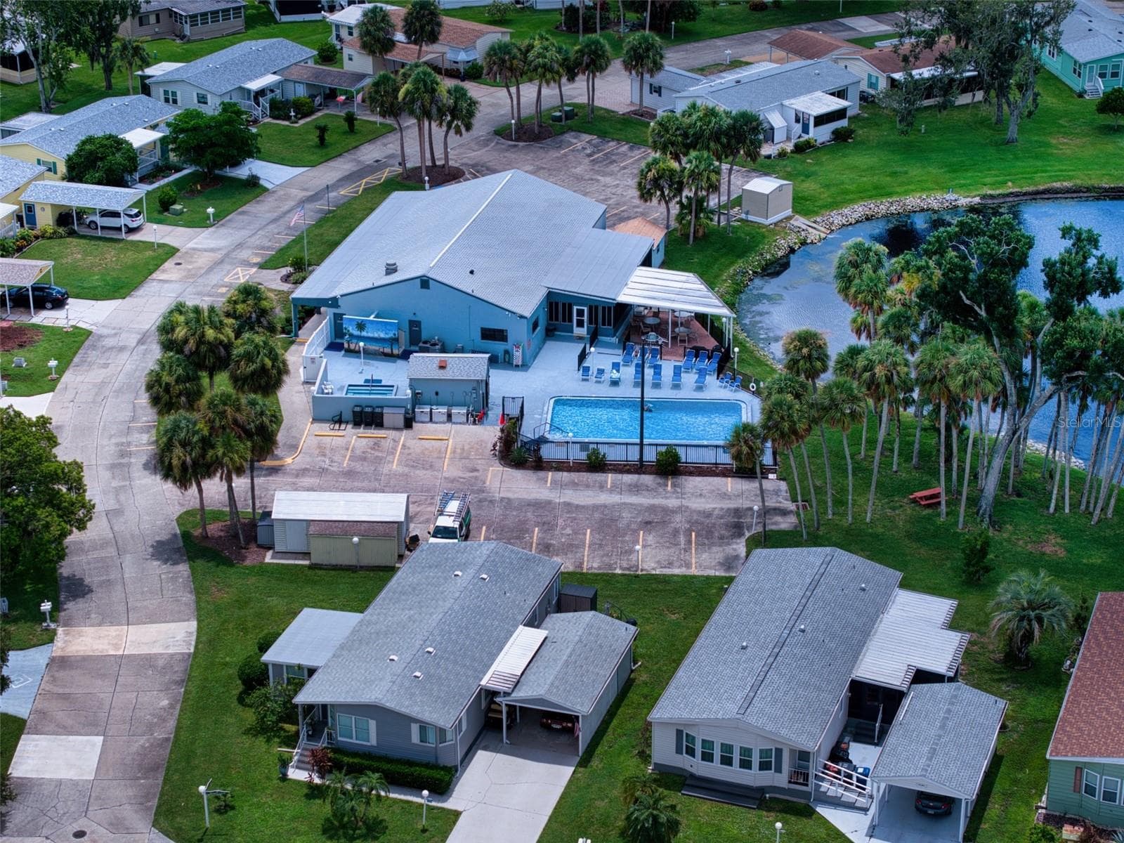 Manufactured Home at 178 OSPREY CIR, ELLENTON, photo 33 of 46