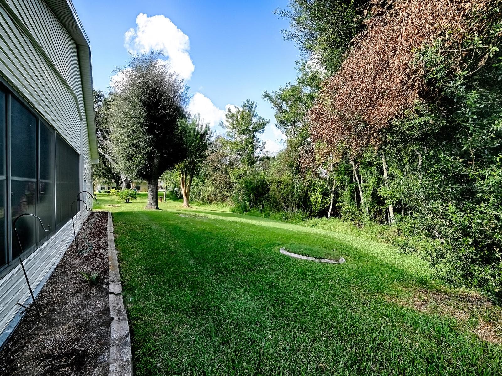 LOOK AT YOUR PRIVATE BACKYARD - 424 RANCHWOOD DR, LEESBURG