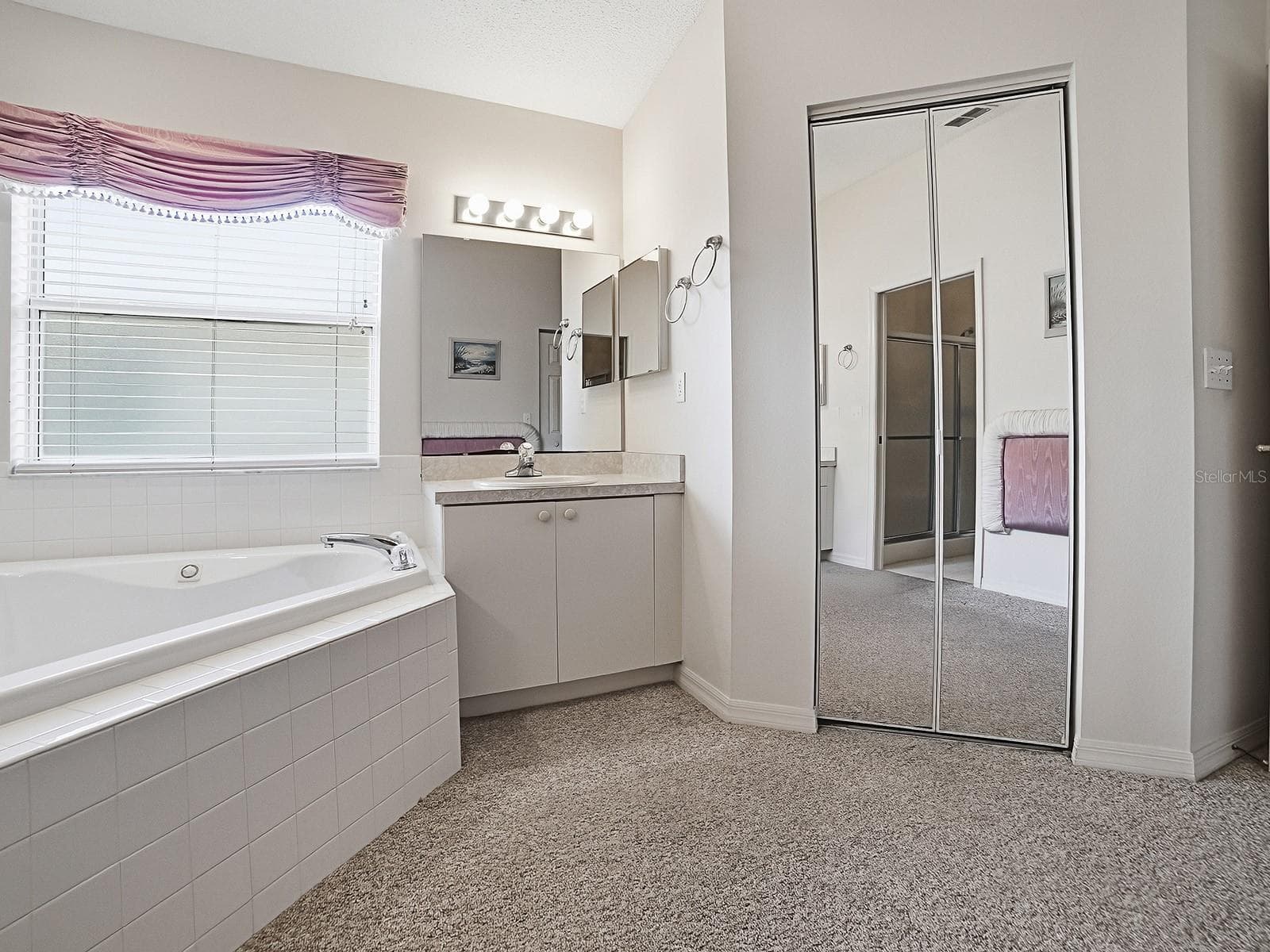 PRIMARY BATH - 424 RANCHWOOD DR, LEESBURG