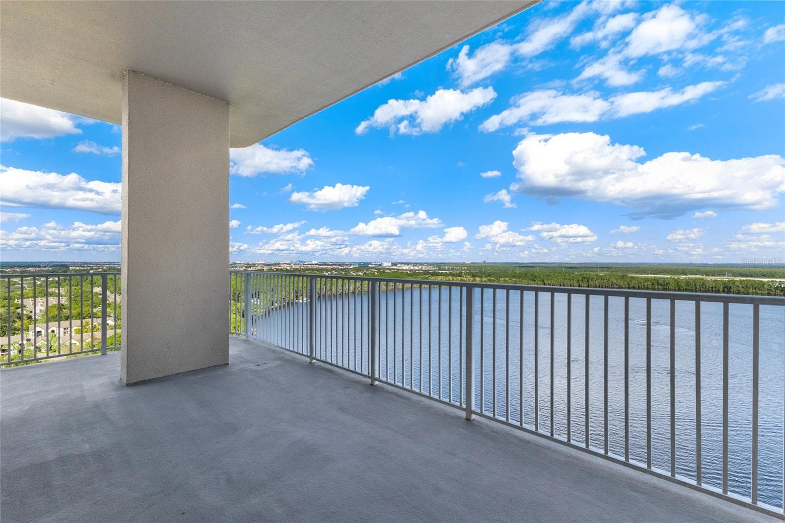 Condo - Hotel at 13427 BLUE HERON BEACH DR #2001, ORLANDO, photo 21 of 26