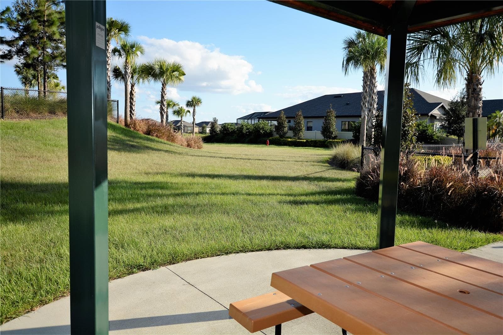 Esplanade Dog Park - 2607 CLEMSON RIDGE CT, CLERMONT