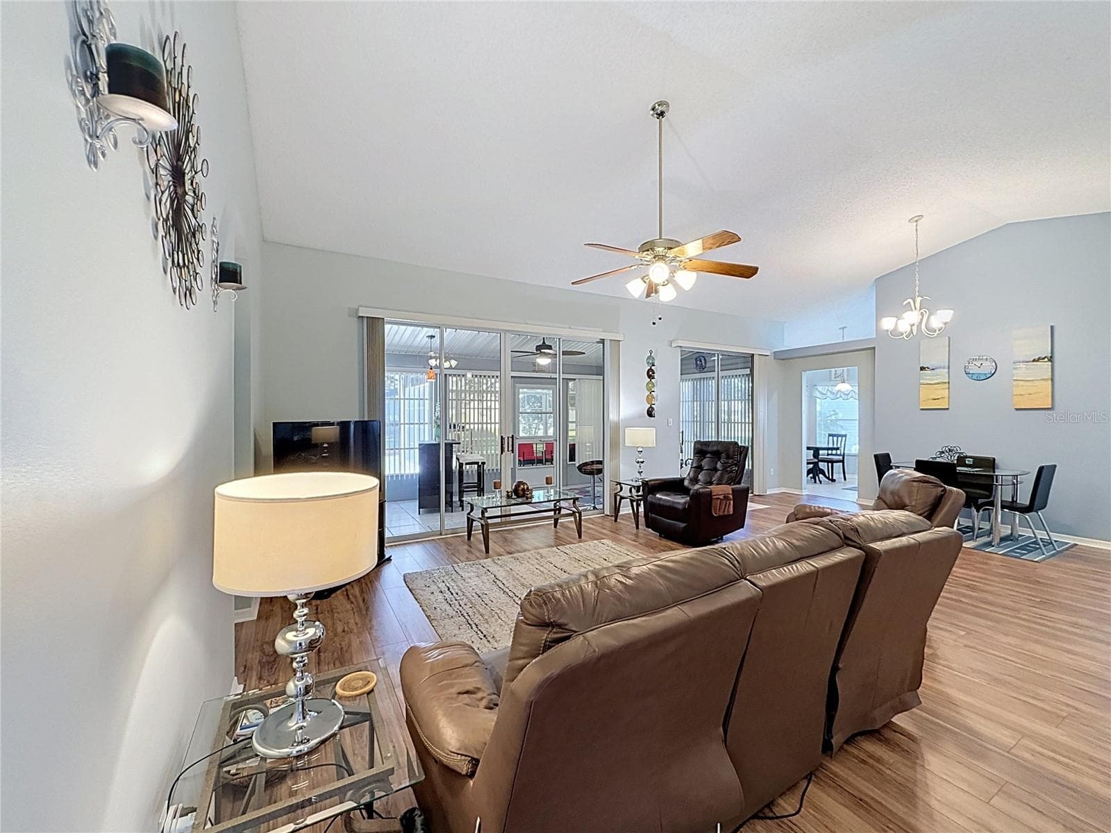 Single Family Residence at 4641 RIVER RIDGE DR, LEESBURG, photo 5 of 92