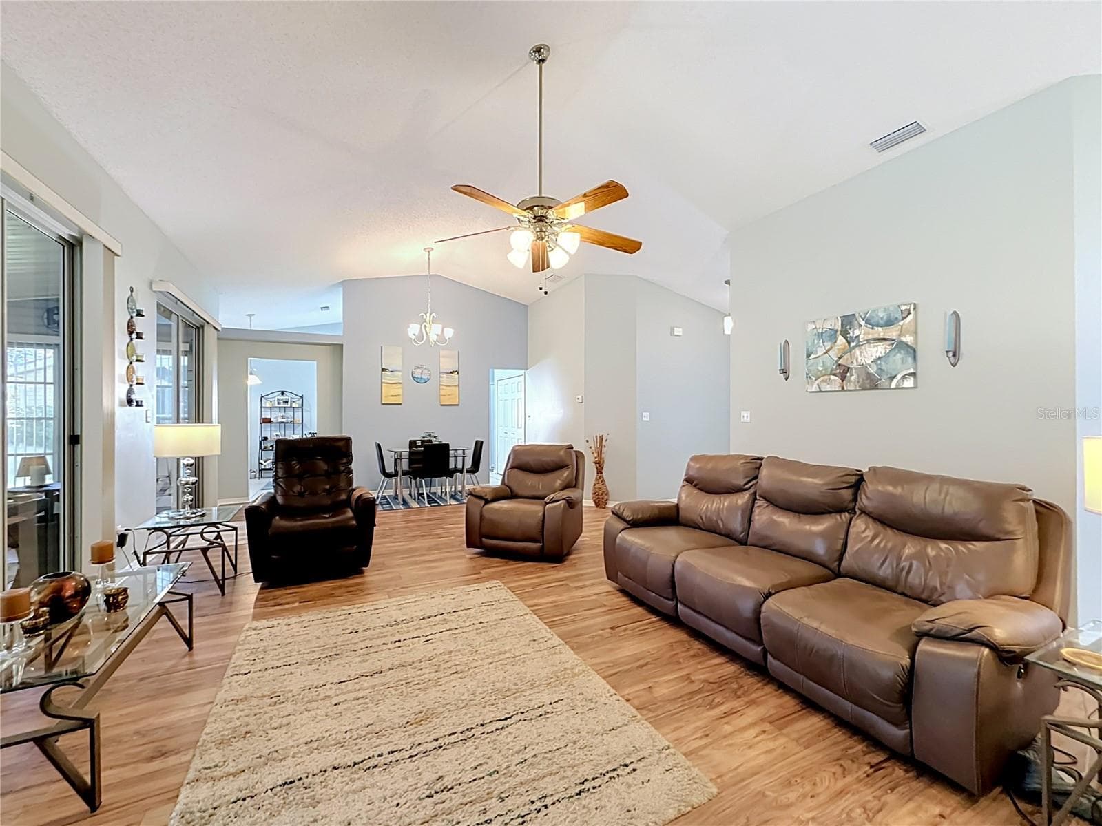 Single Family Residence at 4641 RIVER RIDGE DR, LEESBURG, photo 6 of 92