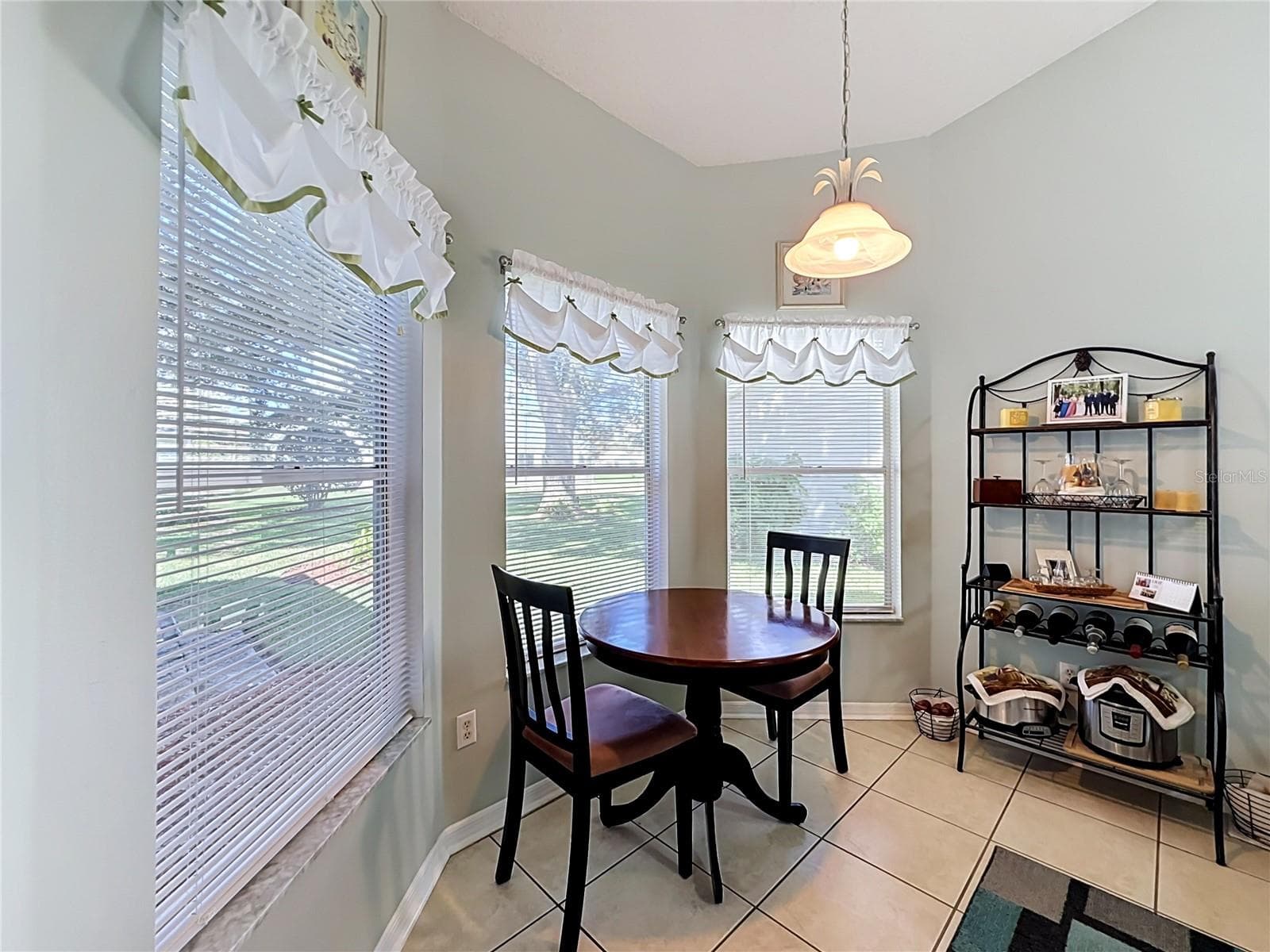 Kitchen Nook - 4641 RIVER RIDGE DR, LEESBURG