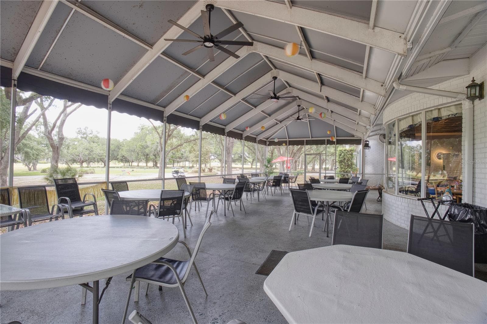 Oaks Restaurant - 4641 RIVER RIDGE DR, LEESBURG