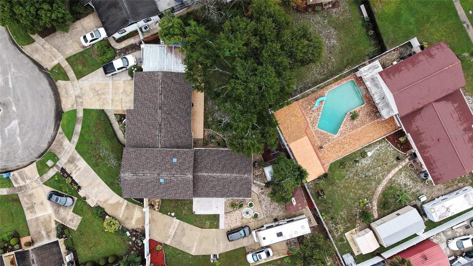 Single Family Residence at 8344 FOUNTAIN AVE, TAMPA, photo 3 of 54