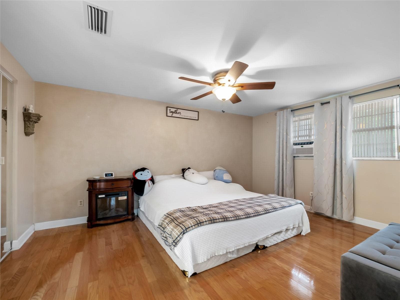Single Family Residence at 8344 FOUNTAIN AVE, TAMPA, photo 28 of 54