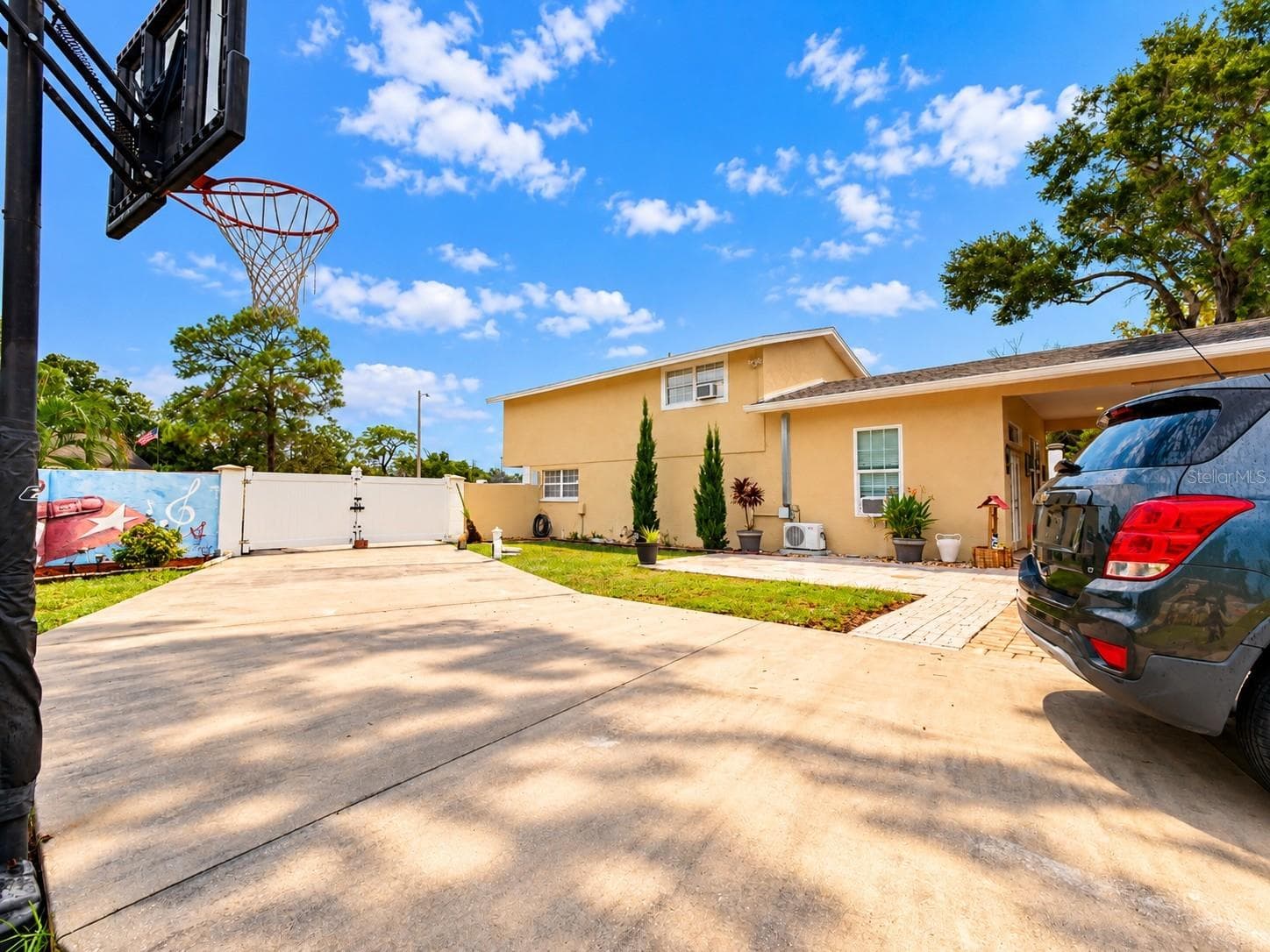 Single Family Residence at 8344 FOUNTAIN AVE, TAMPA, photo 45 of 54