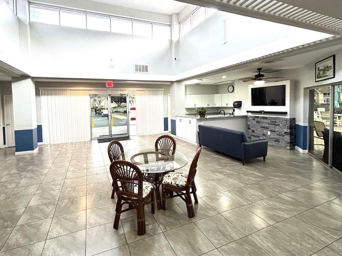 Condominium at 6433 TINA DRIVE #15, NEW PORT RICHEY, photo 85 of 88