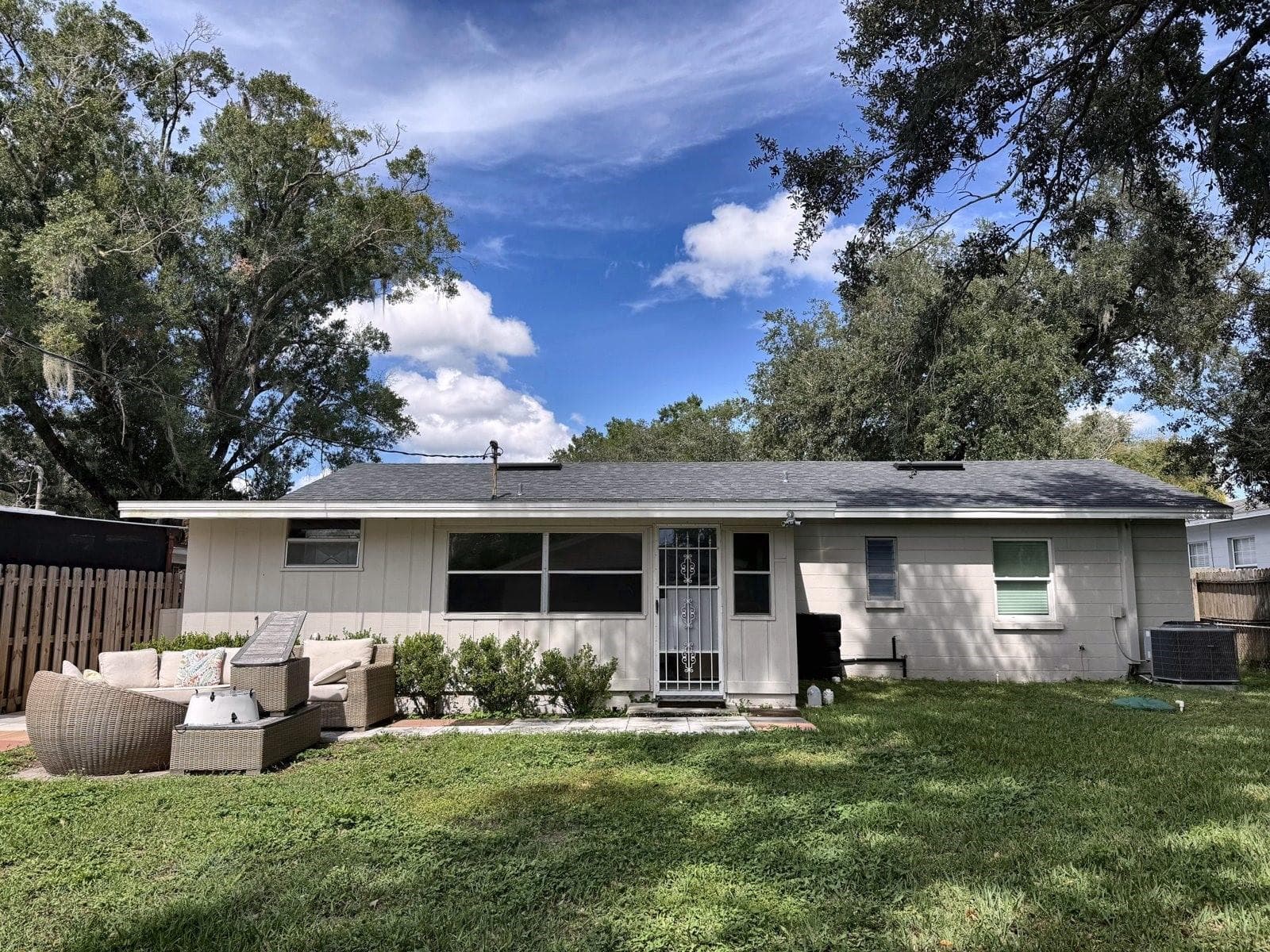 Single Family Residence at 602 OPPITZ LN, LAKELAND, photo 3 of 20