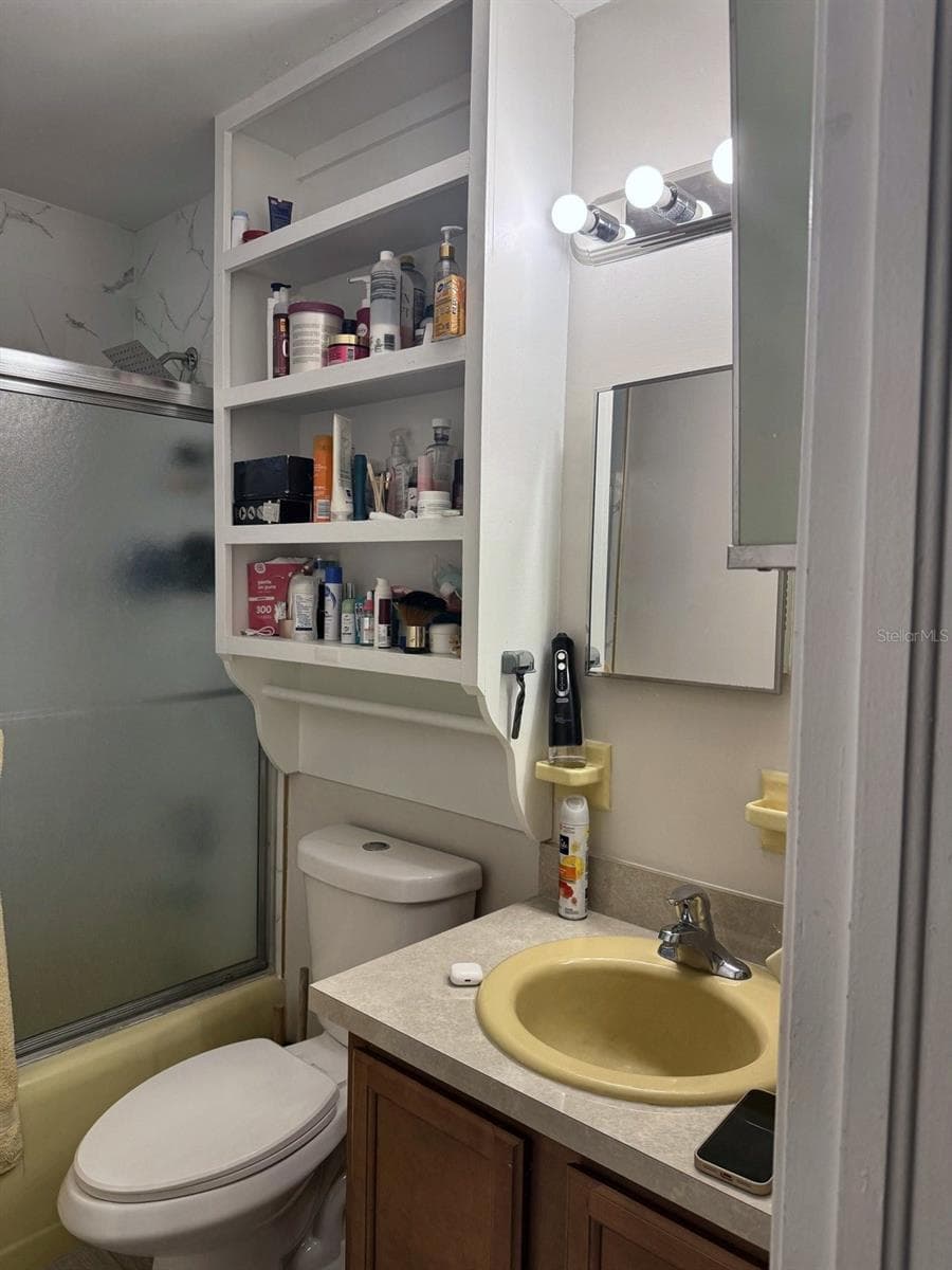 Single Family Residence at 602 OPPITZ LN, LAKELAND, photo 14 of 20