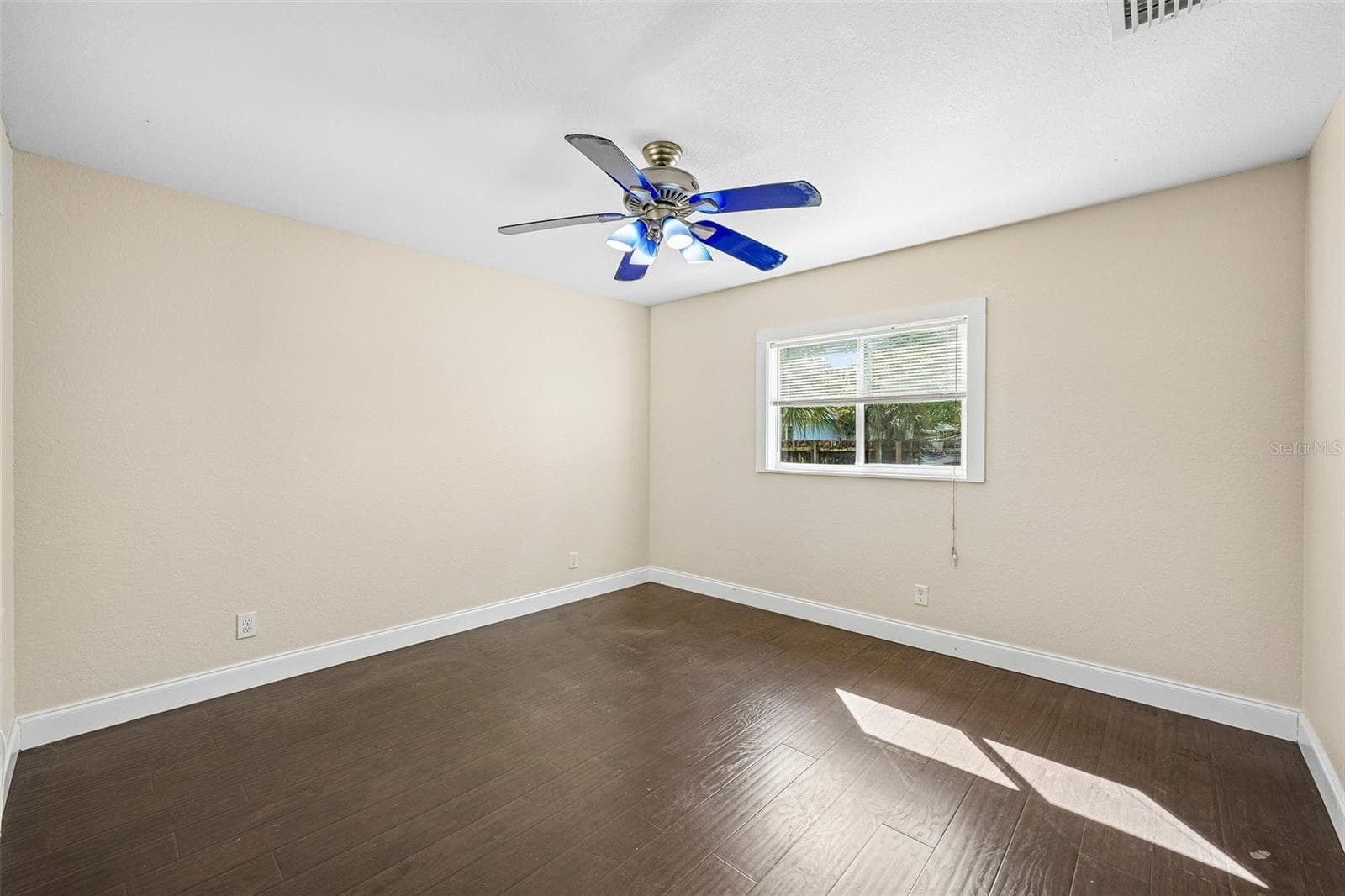 Duplex at 1646 28TH AVE N, ST PETERSBURG, photo 23 of 43