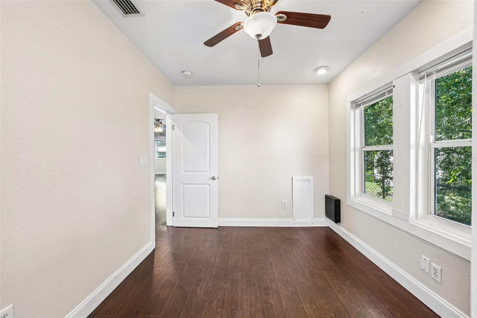 Duplex at 1646 28TH AVE N, ST PETERSBURG, photo 27 of 43