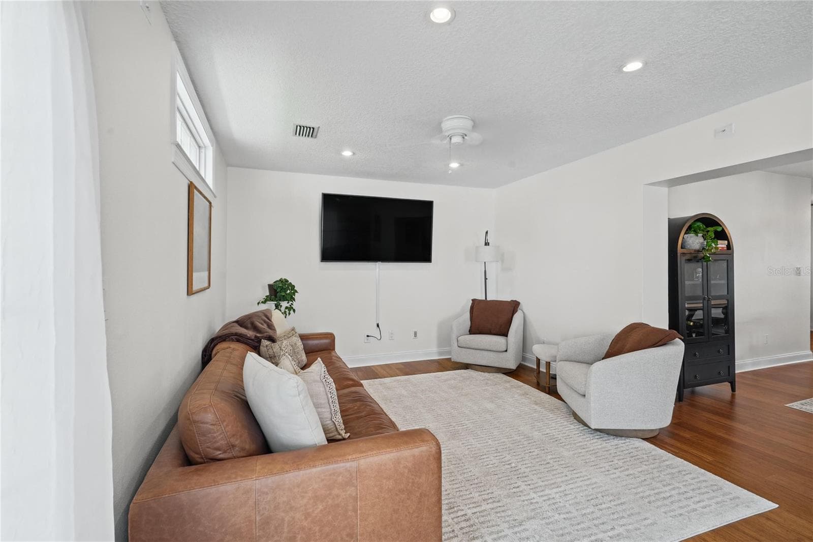 Single Family Residence at 13833 DOMINICA DR, SEMINOLE, photo 14 of 31