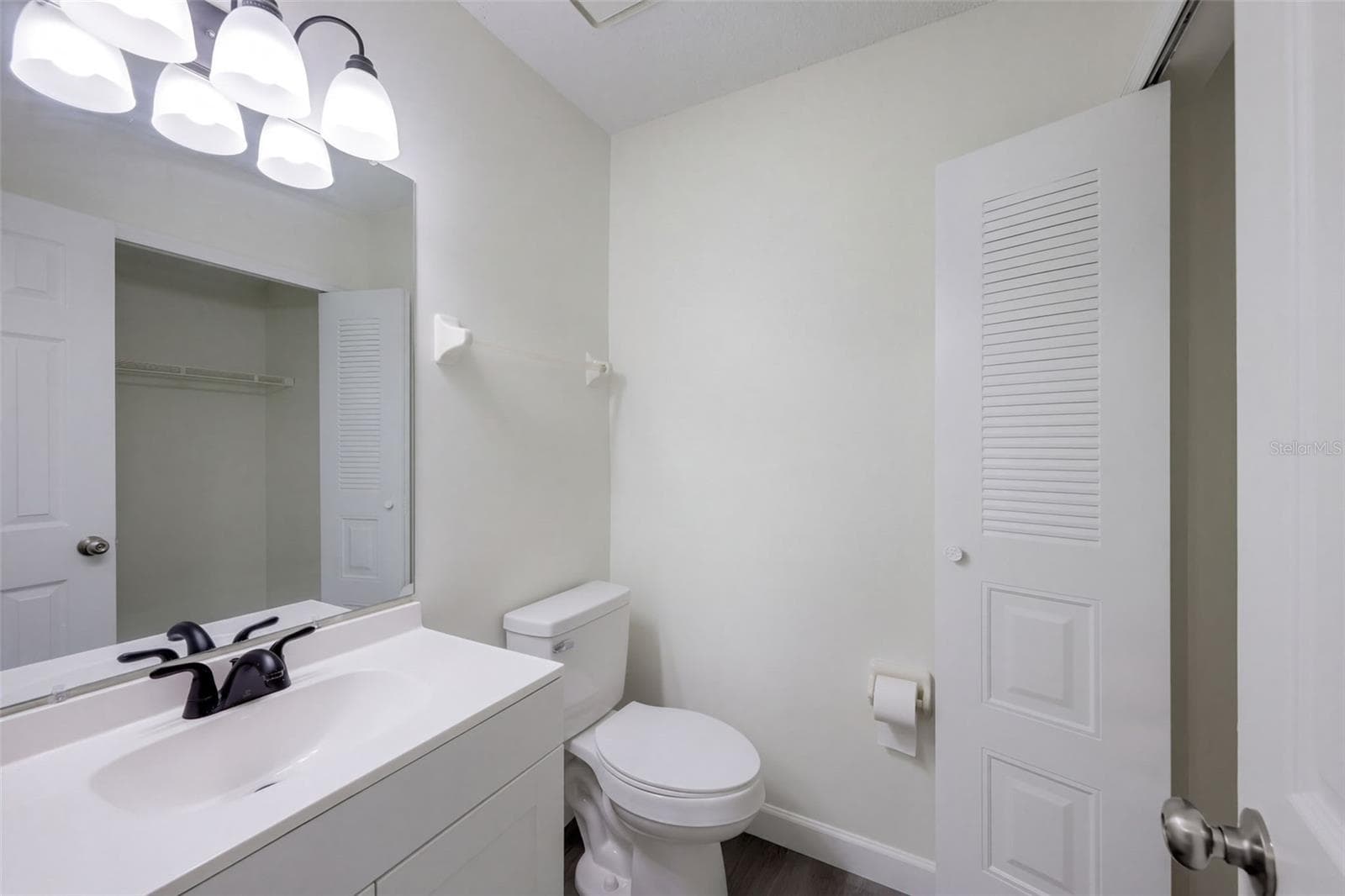 Townhouse at 6266 YORKTOWN DR #179, ORLANDO, photo 11 of 27