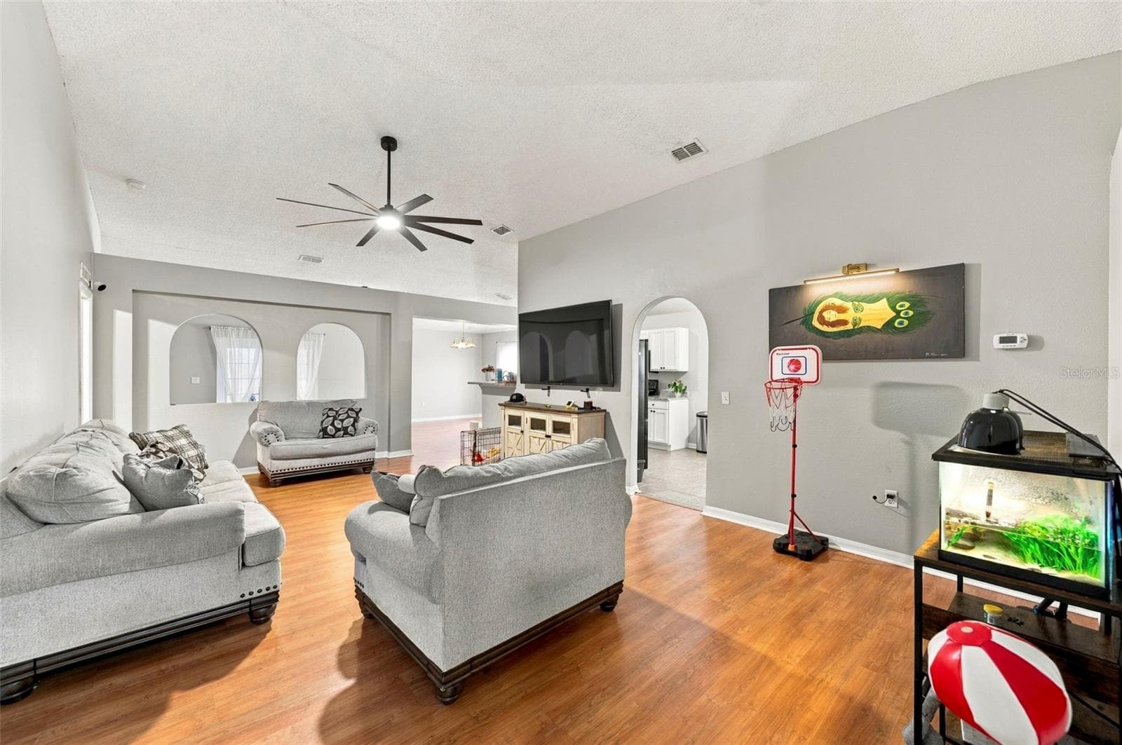 Single Family Residence at 13516 COPPER HEAD DR, RIVERVIEW, photo 9 of 33