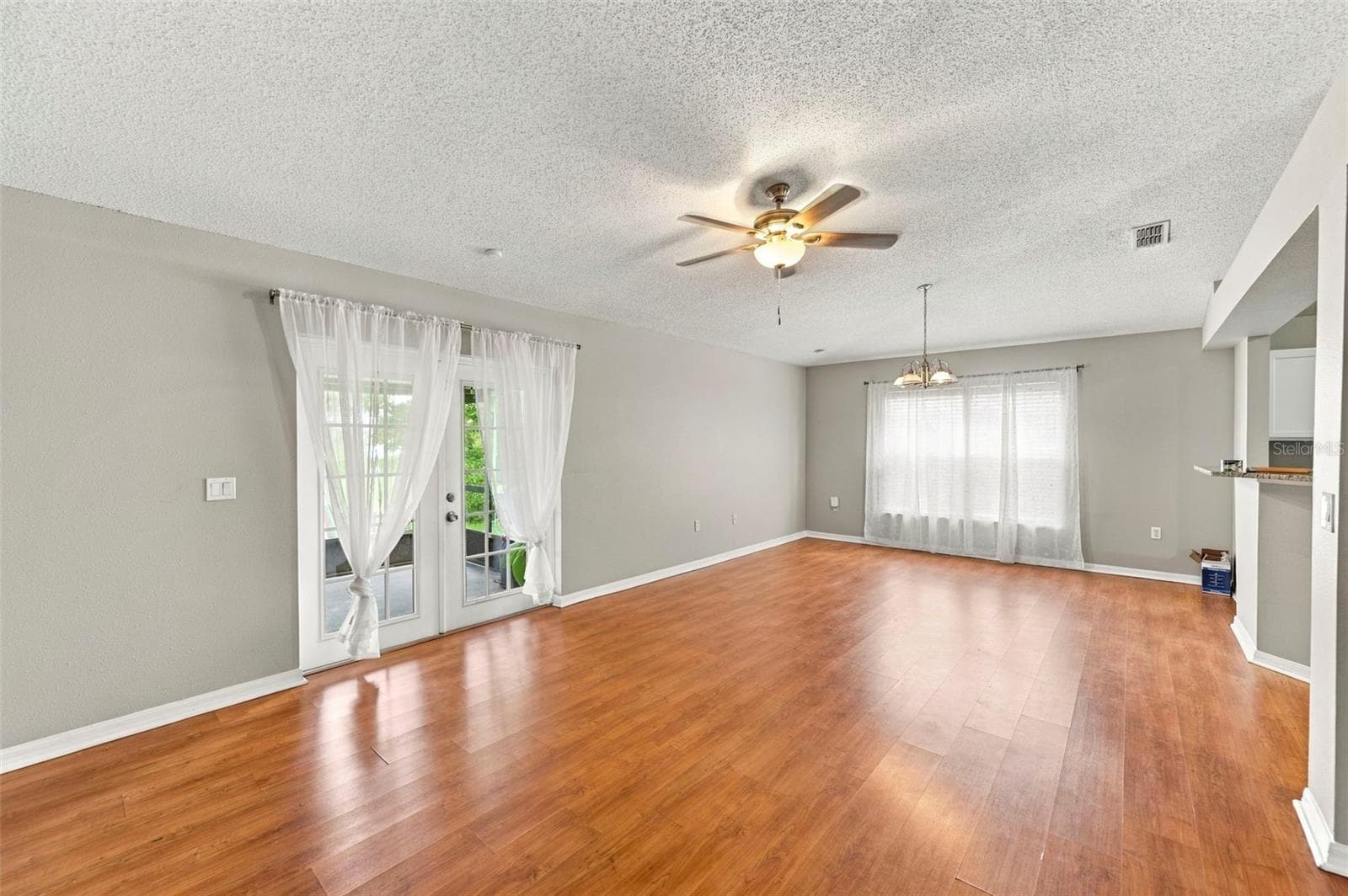 Single Family Residence at 13516 COPPER HEAD DR, RIVERVIEW, photo 13 of 33