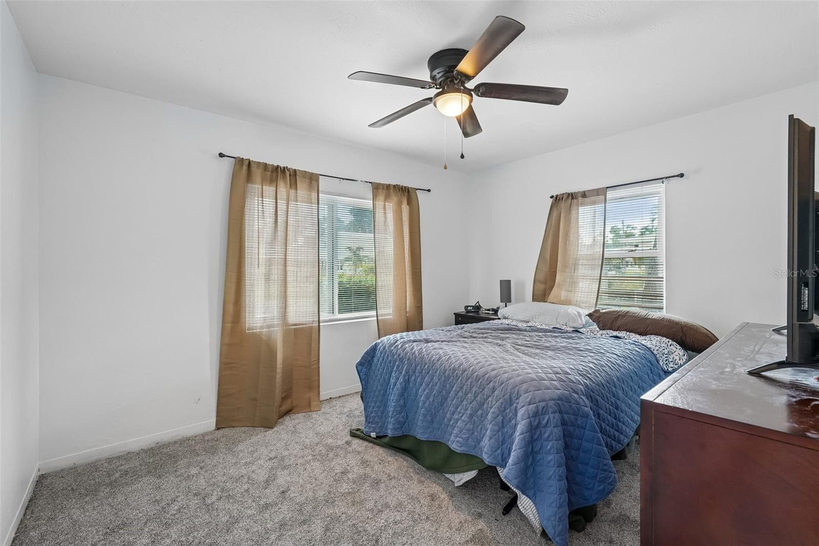 Single Family Residence at 2221 8TH AVE N, ST PETERSBURG, photo 18 of 35