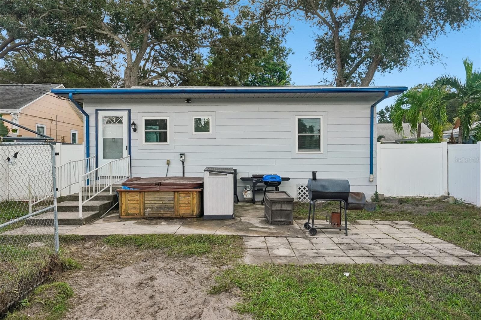 Single Family Residence at 2221 8TH AVE N, ST PETERSBURG, photo 32 of 35