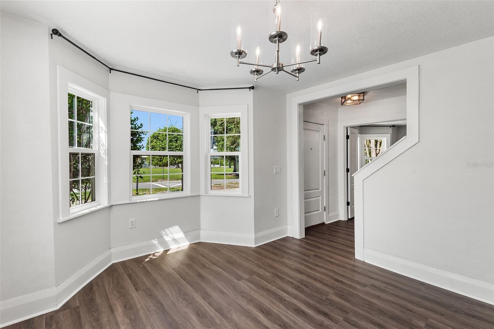 Dining area - 807 INTERLACHEN PKWY, LAKELAND