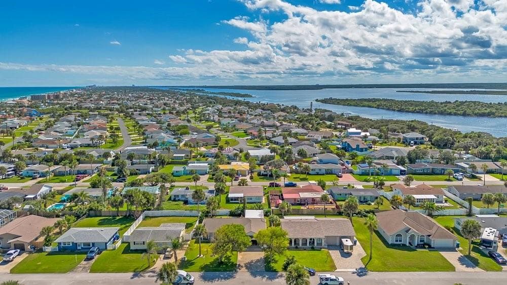 Single Family Residence at 16 TARPON AVE, ORMOND BEACH, photo 29 of 36