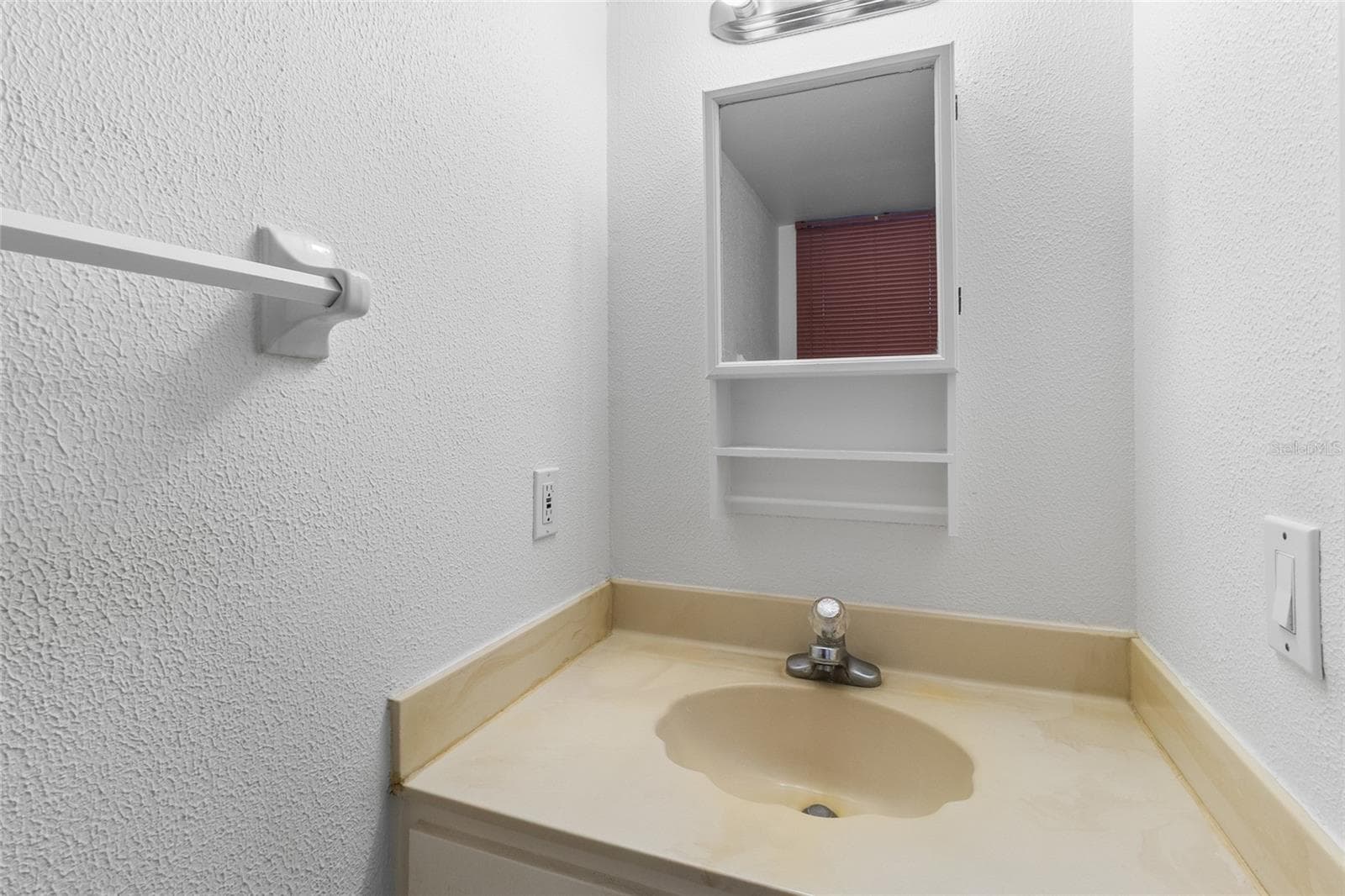1/2 bath down stairs - 2980 HAINES BAYSHORE RD #105, CLEARWATER