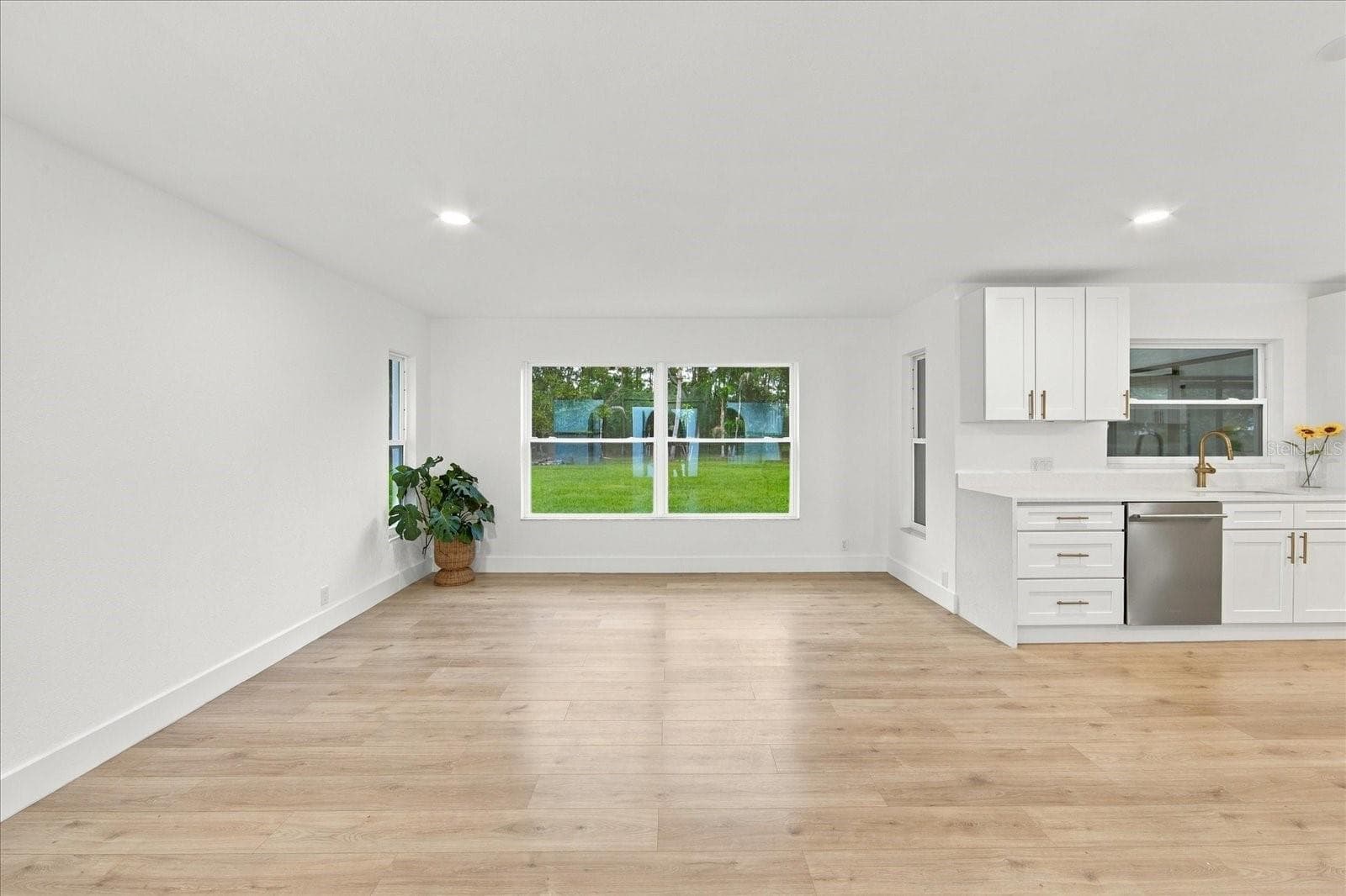 Single Family Residence at 3151 53RD ST, SARASOTA, photo 13 of 98
